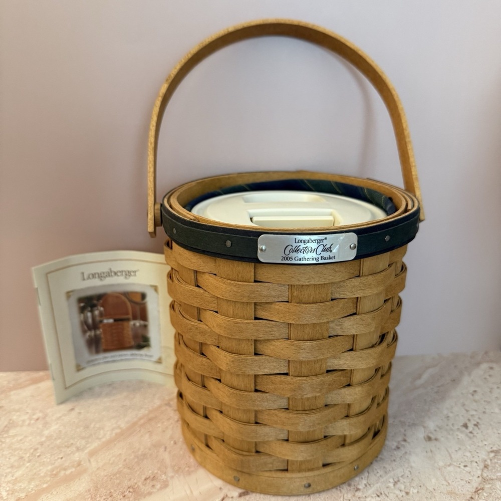 Longaberger Collectors Club 2005 Charter Club Member Gathering Basket & Canister